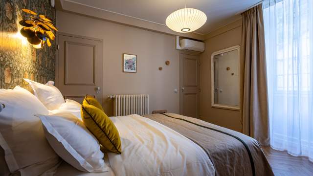 Le Prieuré d’Arbois · Chambre d’hôtes Arbois · Chambres