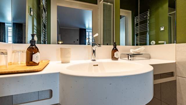 Le Prieuré d’Arbois · Chambre d’hôtes Arbois · Chambres